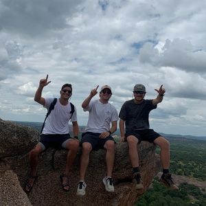 Meet your Posher, Hayden